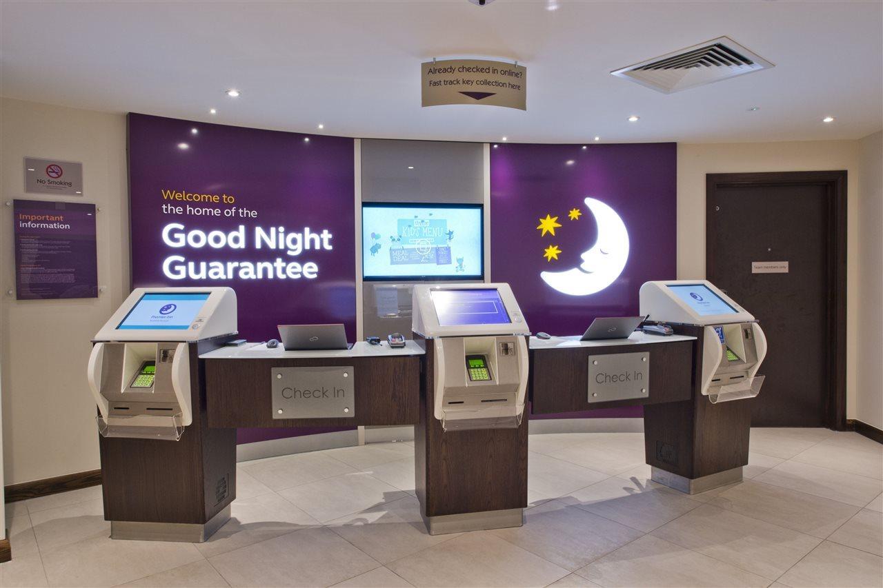 Premier Inn London Chiswick Londres Exterior foto